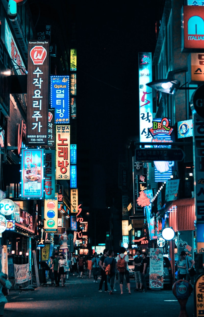 Seoul skyline with Namsan Tower at night